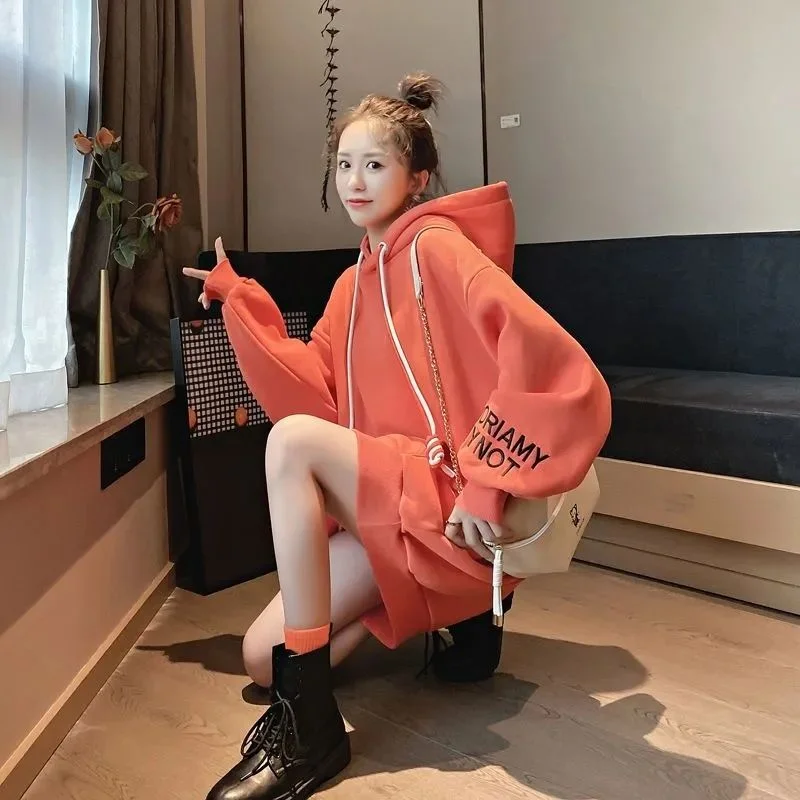 Streetwear Fleece Jurk Met Cap - Winter Clothing Drawing recensie en prijs